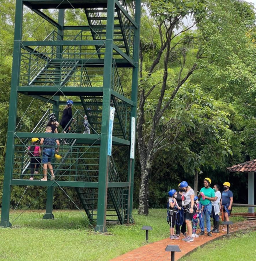 Sertao Veredas Hotel Fazenda Paraopeba Buitenkant foto